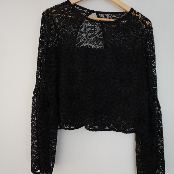 Xhilaration Tops - long sleeve crop top